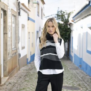 Marble Print Knit Tank Top With Detachable Snood-BLACK/GREY